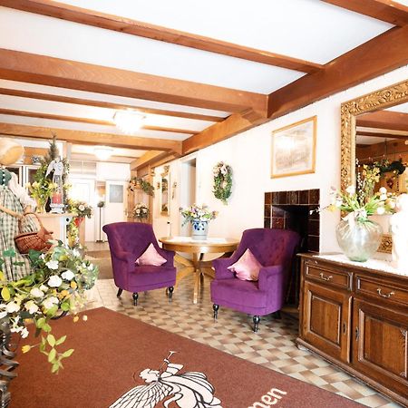 Hotel Garni "Zum Engel" Oberguenzburg المظهر الخارجي الصورة